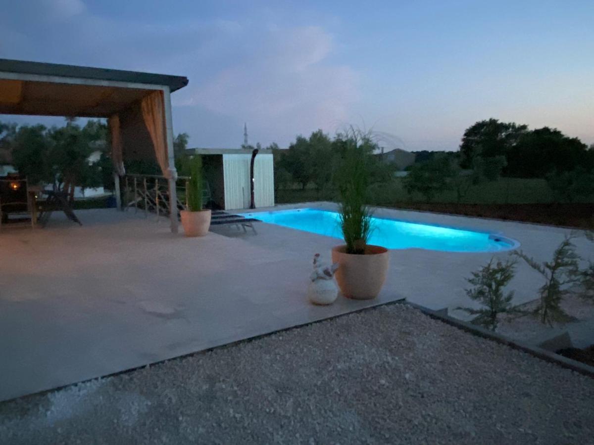 Naturia Holiday House Medulin Exterior foto