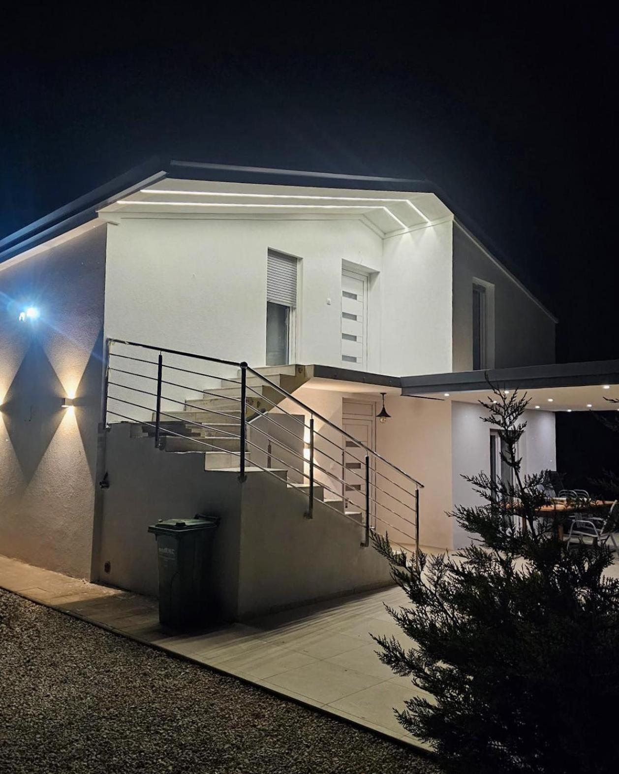 Naturia Holiday House Medulin Exterior foto